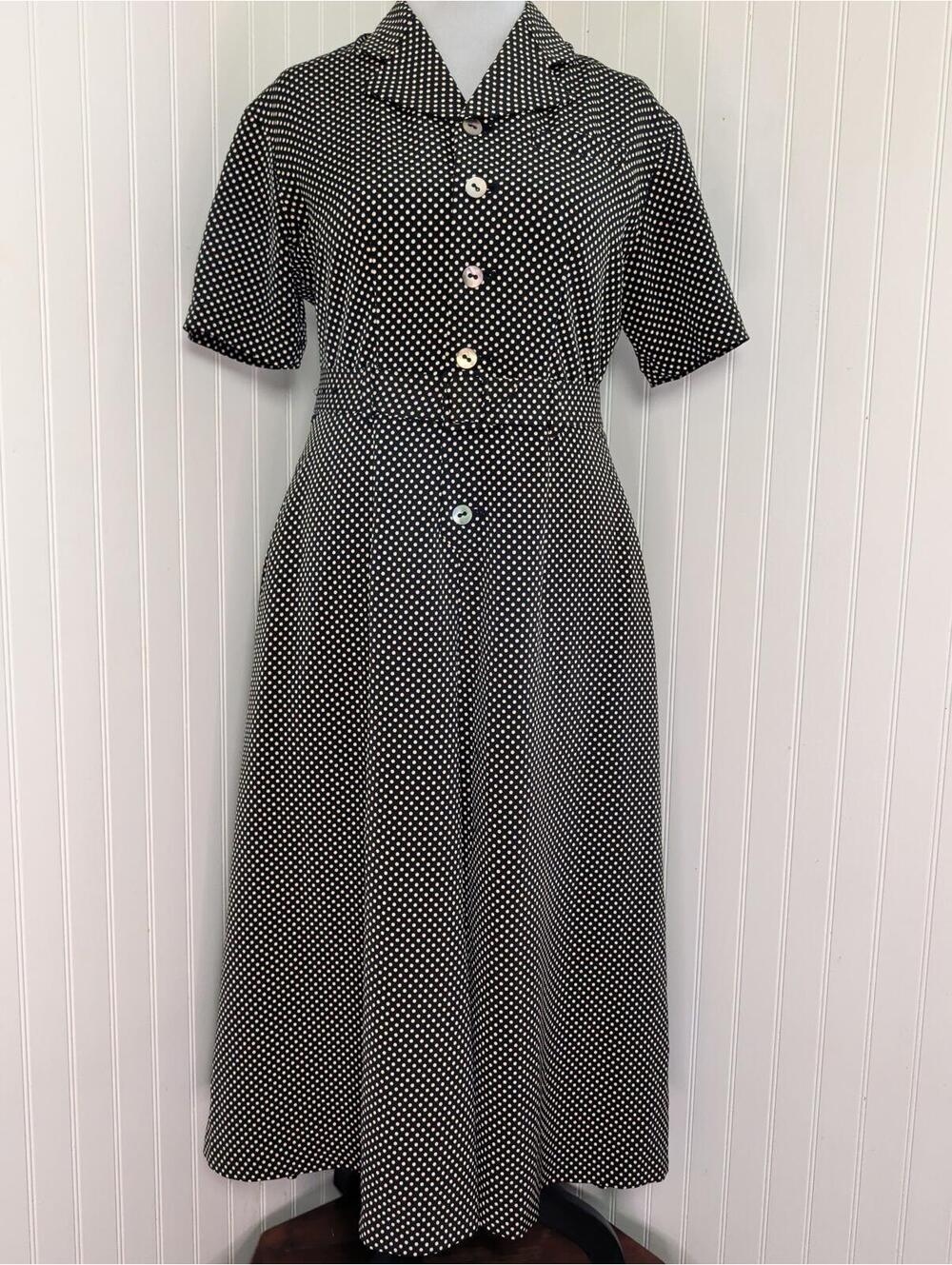 Vintage Loris Black and White Polka Dot Midi Dress Button Front Pockets & Belt M
